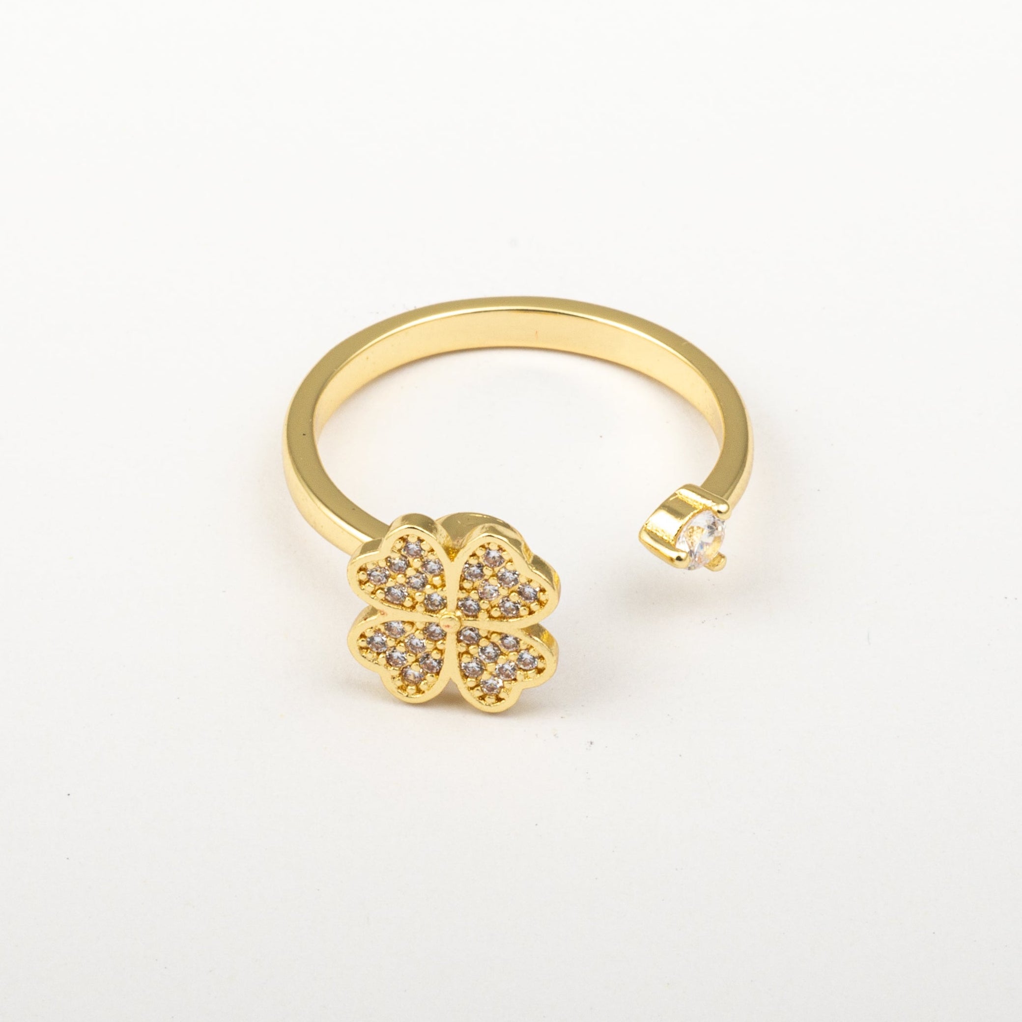 Julio Clover Anti-Stress Ring