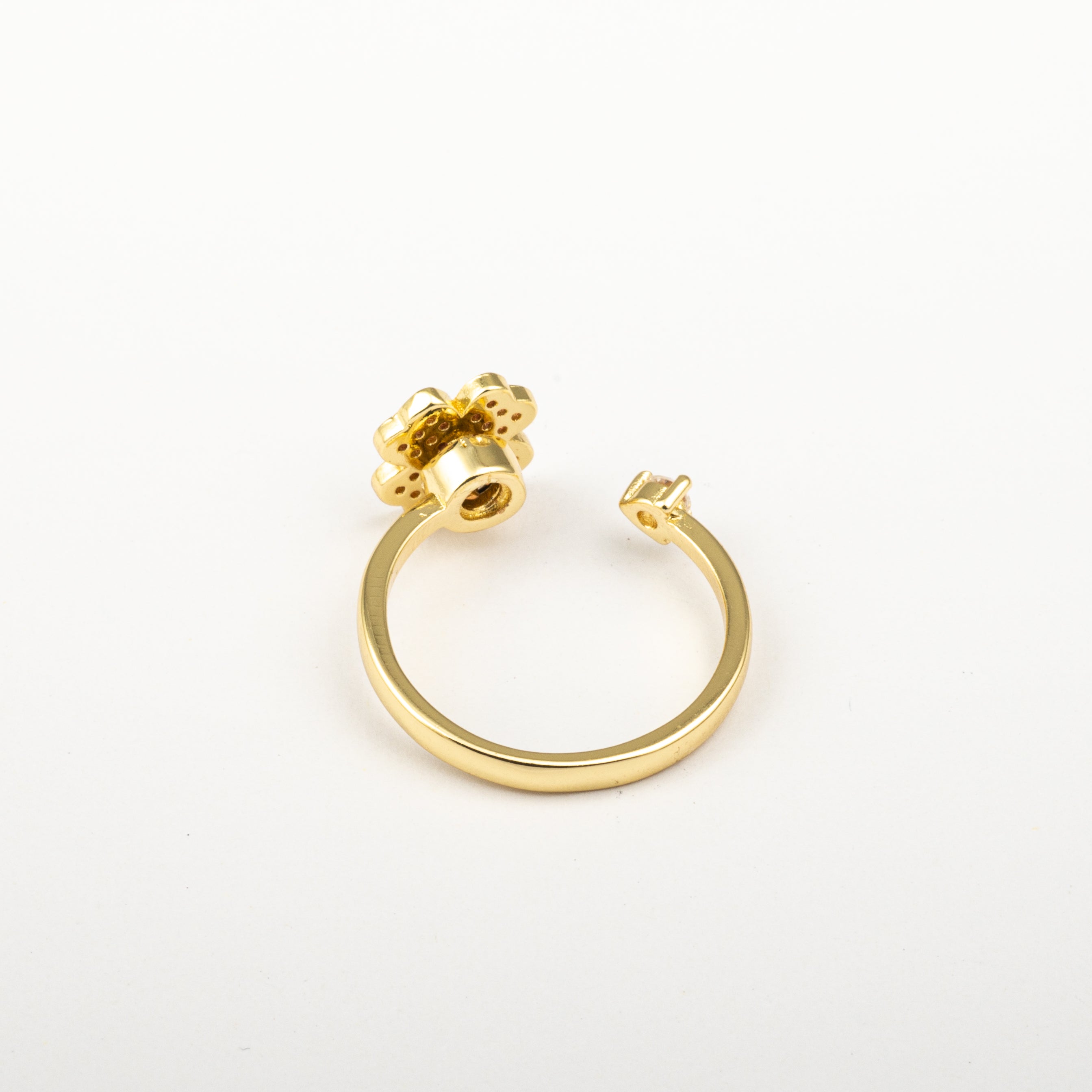 Julio Clover Anti-Stress Ring
